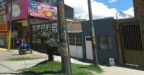 FABRICA DE PINTURAS AVENIDA BOYACA CON 43A FABRICA DE PINTURAS AVENIDA BOYACA CON 43A